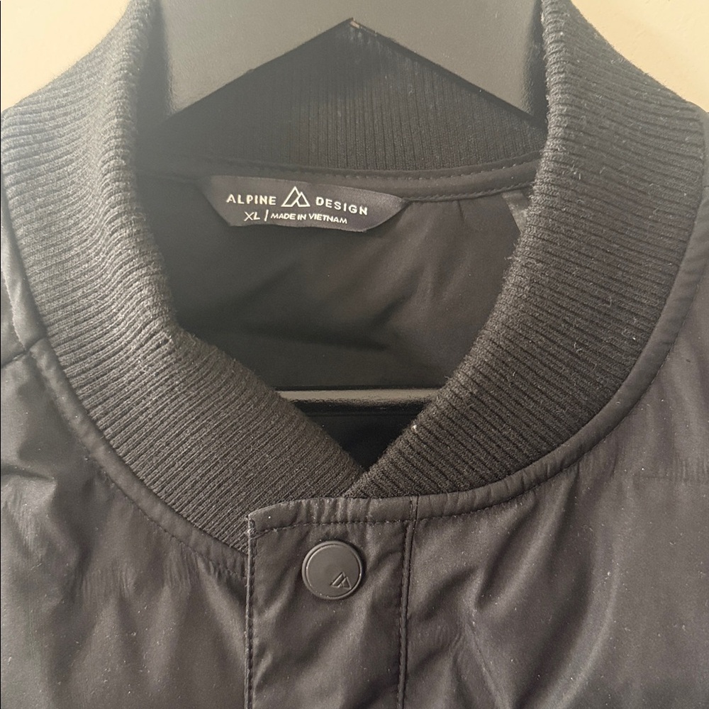 Alpine Design Puffer Jacket - Picture 2 of 12